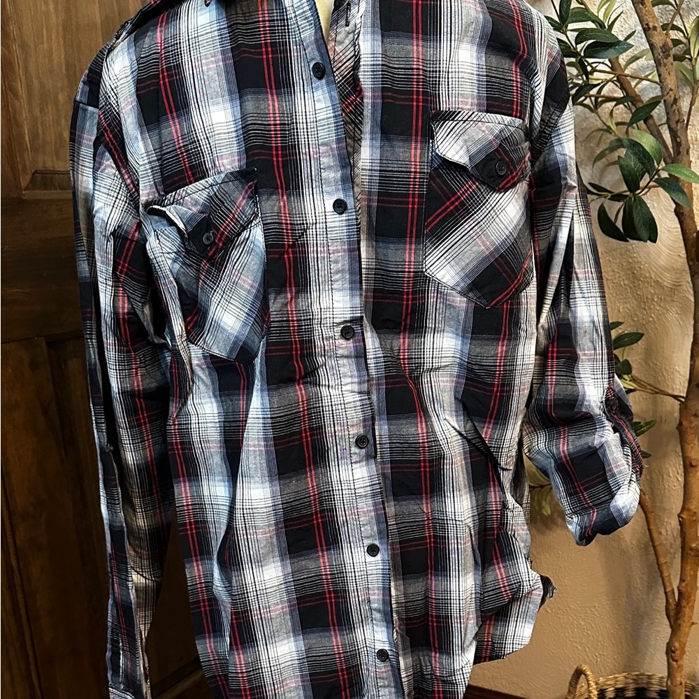 Point Zero Black White and Red Plaid Button-Down Shirt